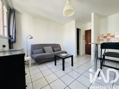 Apartment in Toulon (83000)
