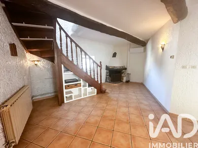 Village house in Cuers (83390)