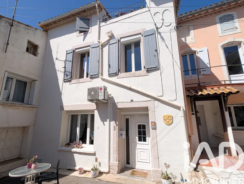 Maison 6 pièces 159 m² · à Bizanet · 159 m² · 215 000 €