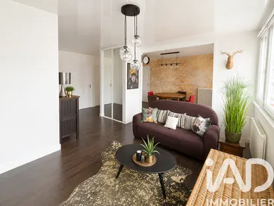 Apartment in Fleury-les-Aubrais (45400)