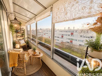 Apartment in Fleury-les-Aubrais (45400)