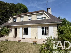Maison traditionnelle à Montigny-lès-Cormeilles (95370)