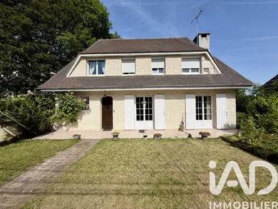Maison traditionnelle à Montigny-lès-Cormeilles (95370)