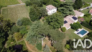 Domaine à Vertheuil (33180)