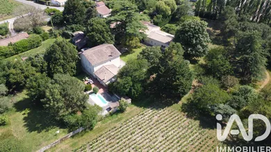 Domain in Vertheuil (33180)