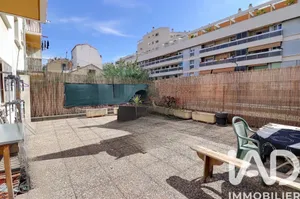 Apartment in Marseille (13005)