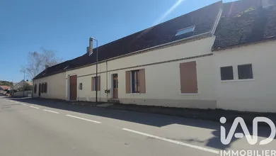 Maison de campagne à Molinons (89190)