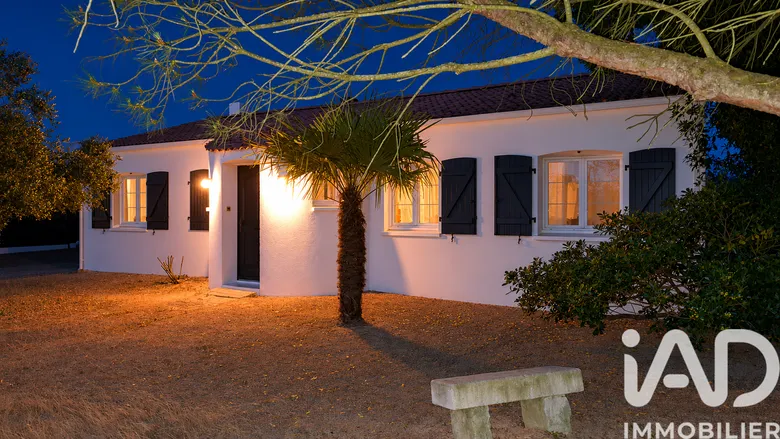 Maison 5 pièces 121 m² · à Doix les Fontaines · 121 m² · 279 000 €