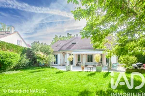 Maison à Noisy le roi (78590)
