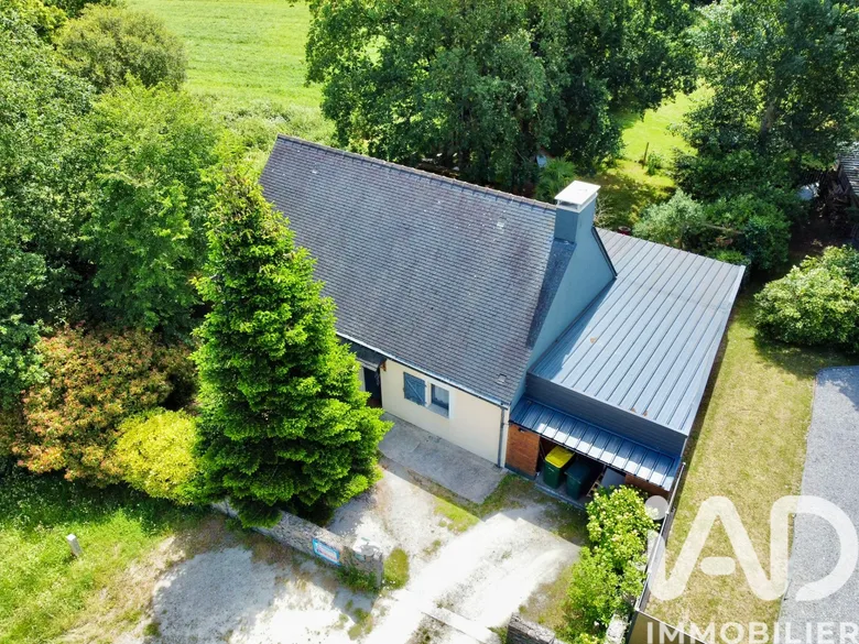 Maison 6 pièces 125 m² · à Saint-Lyphard · 125 m² · 310 000 €