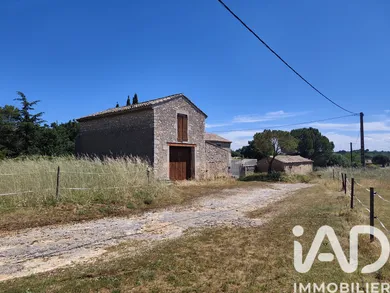 Maison à Saint-Marcel-d'Ardèche (07700)