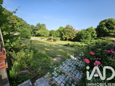 Maison de village à Valloire-sur-Cisse (41150)