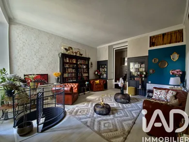 Apartment in Chambéry (73000)