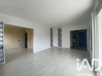 Appartement à Saint-Cyr-sur-Loire (37540)