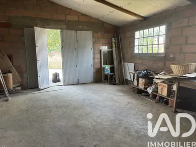 Garage in Espondeilhan (34290)