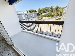 Apartment in Nîmes (30900)