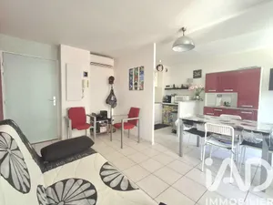 Apartment in Sète (34200)