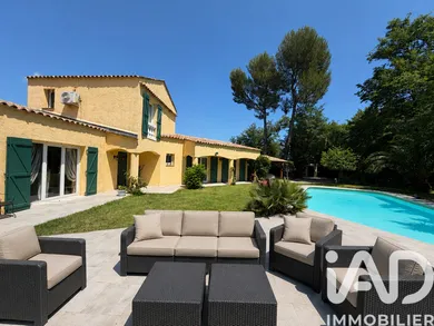 Maison à Le Rouret (06650)