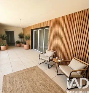 Apartment in Rodilhan (30230)