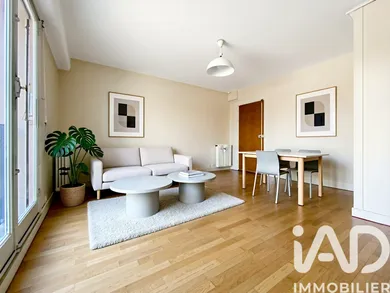 Studio à Versailles (78000)
