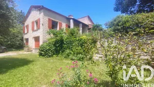 Maison à Sarrians (84260)