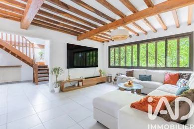 Maison traditionnelle à Linas (91310)