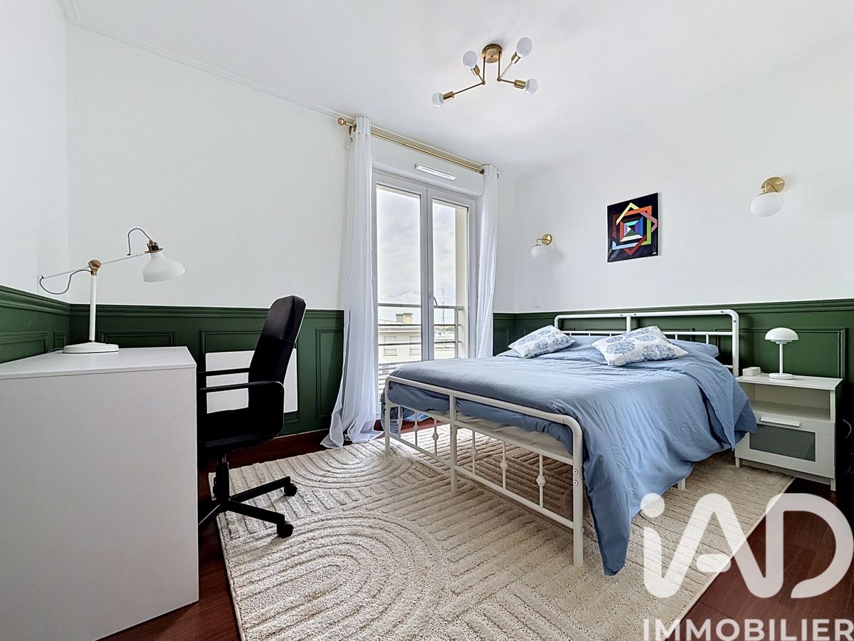 Appartement 5 pièces de 76 m² à Corbeil-Essonnes (91100)