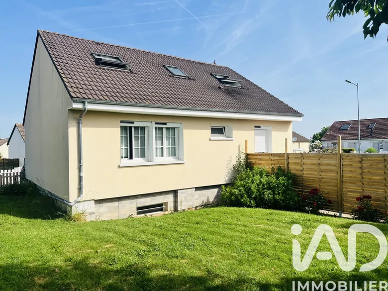 Maison 6 pièces 125 m² · à Auneau · 125 m² · 255 000 €