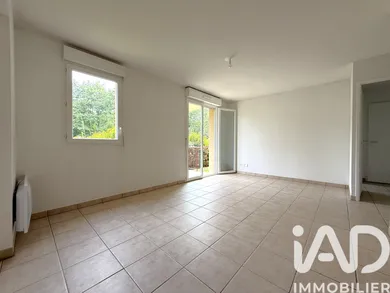 Apartment in La Rivière-Saint-Sauveur (14600)