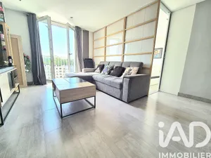 Apartment in Livry-Gargan (93190)