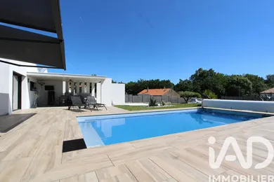 Maison d'architecte à La Roche-sur-Yon (85000)