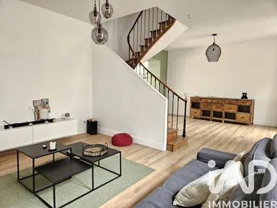 Townhouse in Cognac (16100)