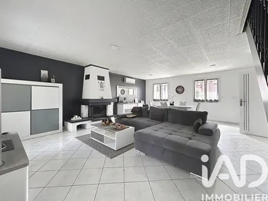 Maison à Pontault-Combault (77340)