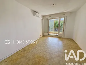 Apartment in Sanary-sur-Mer (83110)