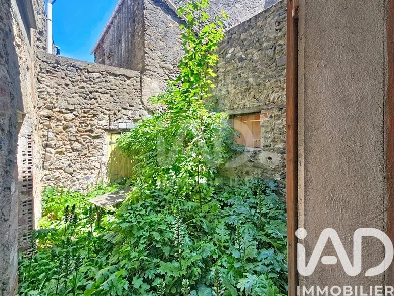 Maison 6 pièces 130 m² · à Caudiès-de-Fenouillèdes · 130 m² · 49 000 €