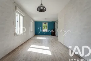 Townhouse in Villeneuve-Saint-Germain (02200)