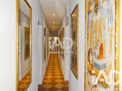 Apartment in Nîmes (30000)