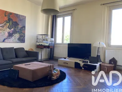 Appartement à Saint-Étienne (42000)