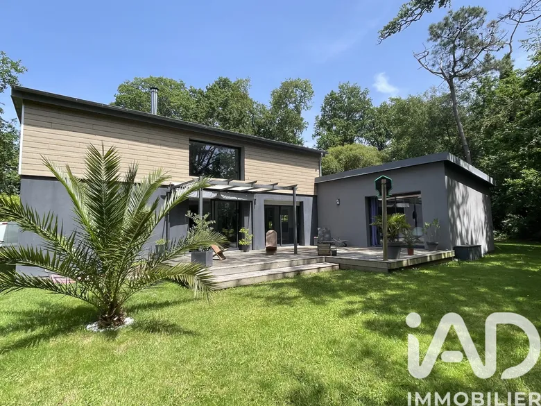 Maison 7 pièces 166 m² · à Clohars-Fouesnant · 166,2 m² · 631 500 €