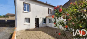 Maison de village à Louin (79600)