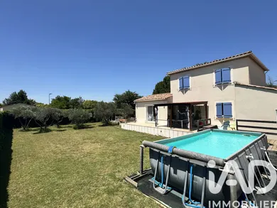 House in Saint-Gilles (30800)