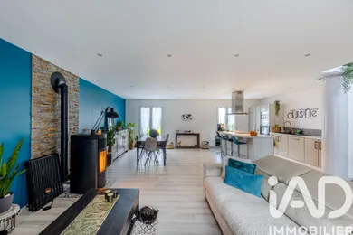 Maison d'architecte à Hondainville (60250)