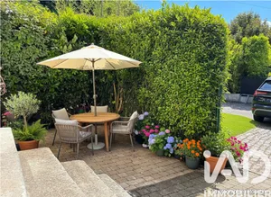 Apartment in Caluire-et-Cuire (69300)