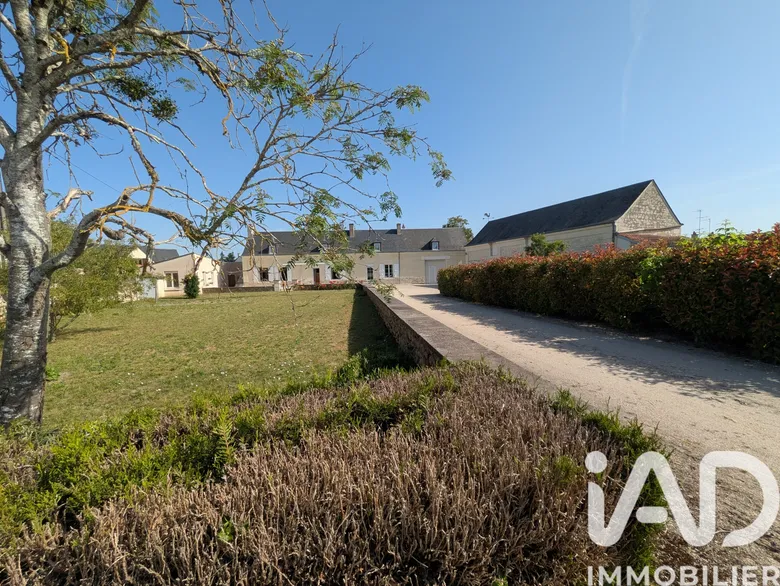 Maison 7 pièces 167 m² · à Bourgueil · 167 m² · 303 000 €