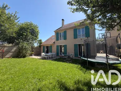 Traditional house in Longjumeau (91160)