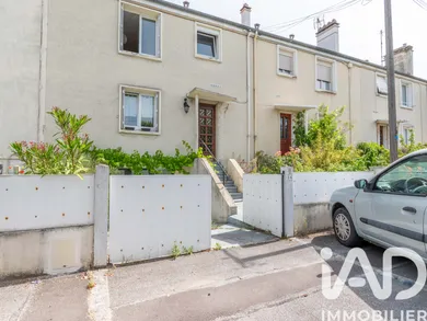 Townhouse in Mantes-la-Jolie (78200)