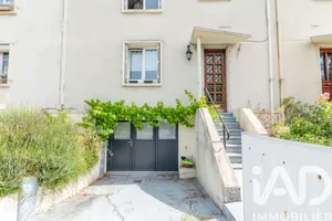 Townhouse in Mantes-la-Jolie (78200)
