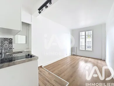 Apartment in Paris (75019)