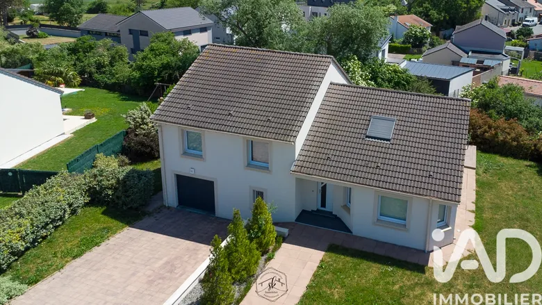 Maison 6 pièces 141 m² · à Chesny · 140,6 m² · 380 000 €