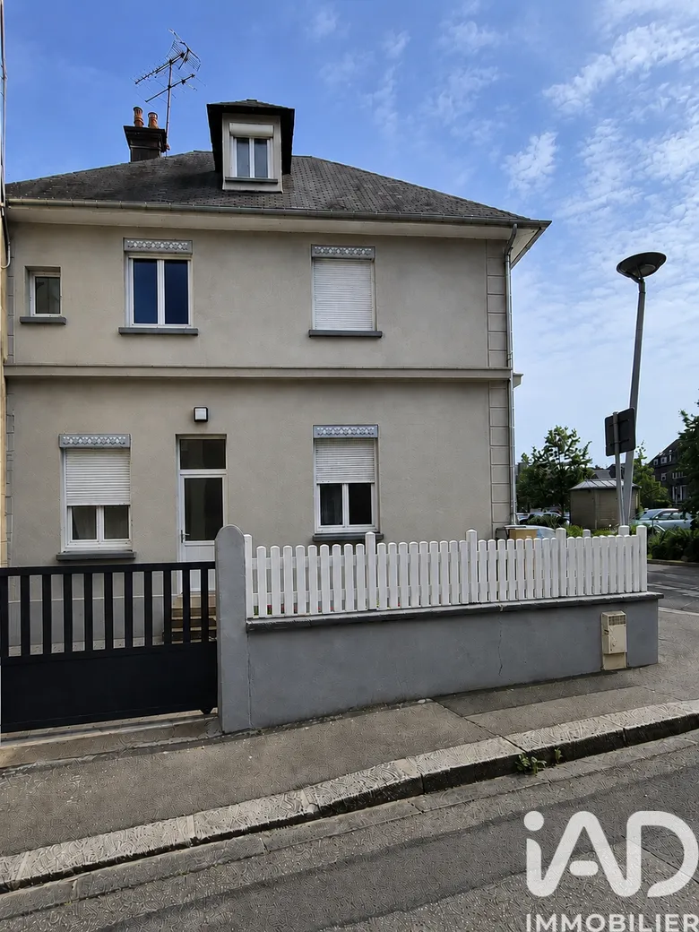 Maison 5 pièces 145 m² · à Flers · 145 m² · 210 000 €